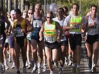 Marathon2003_00117.jpg (38501 bytes)